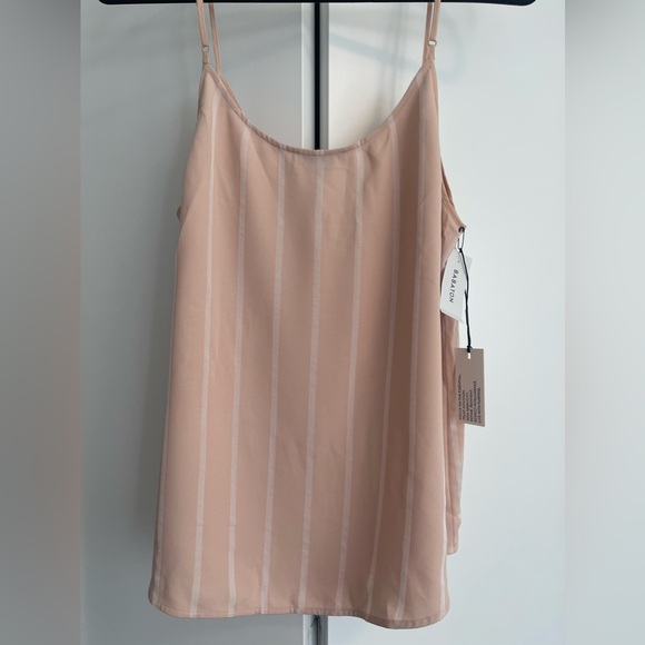 Babaton Tank Size Medium - Picture 2 of 3